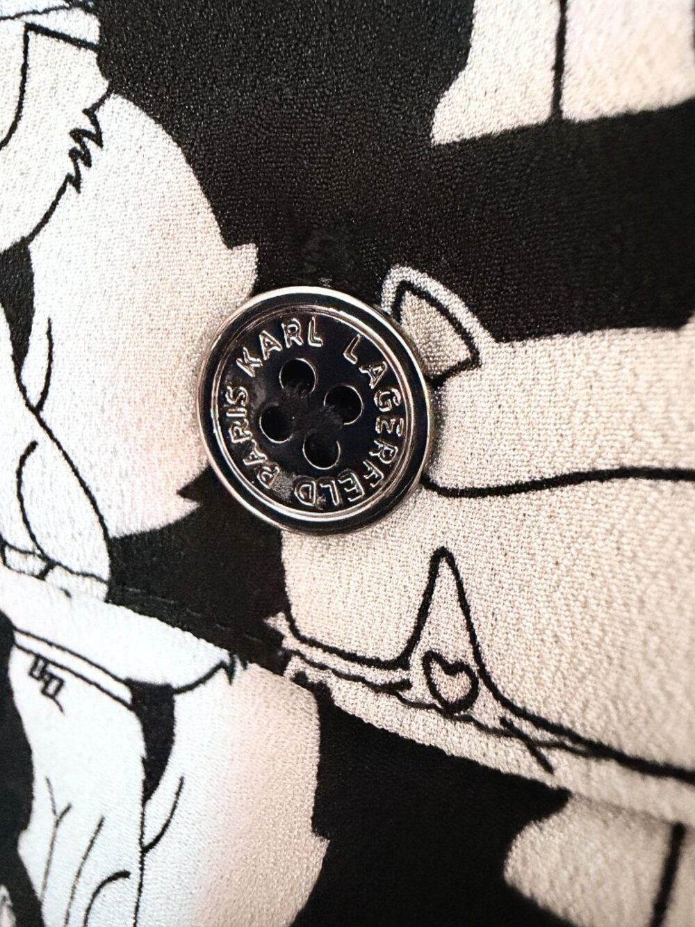 Karl Lagerfeld Paris Choupette Cat Print Button Front Blouse Shirt BlackWhite XS - Picture 10 of 10